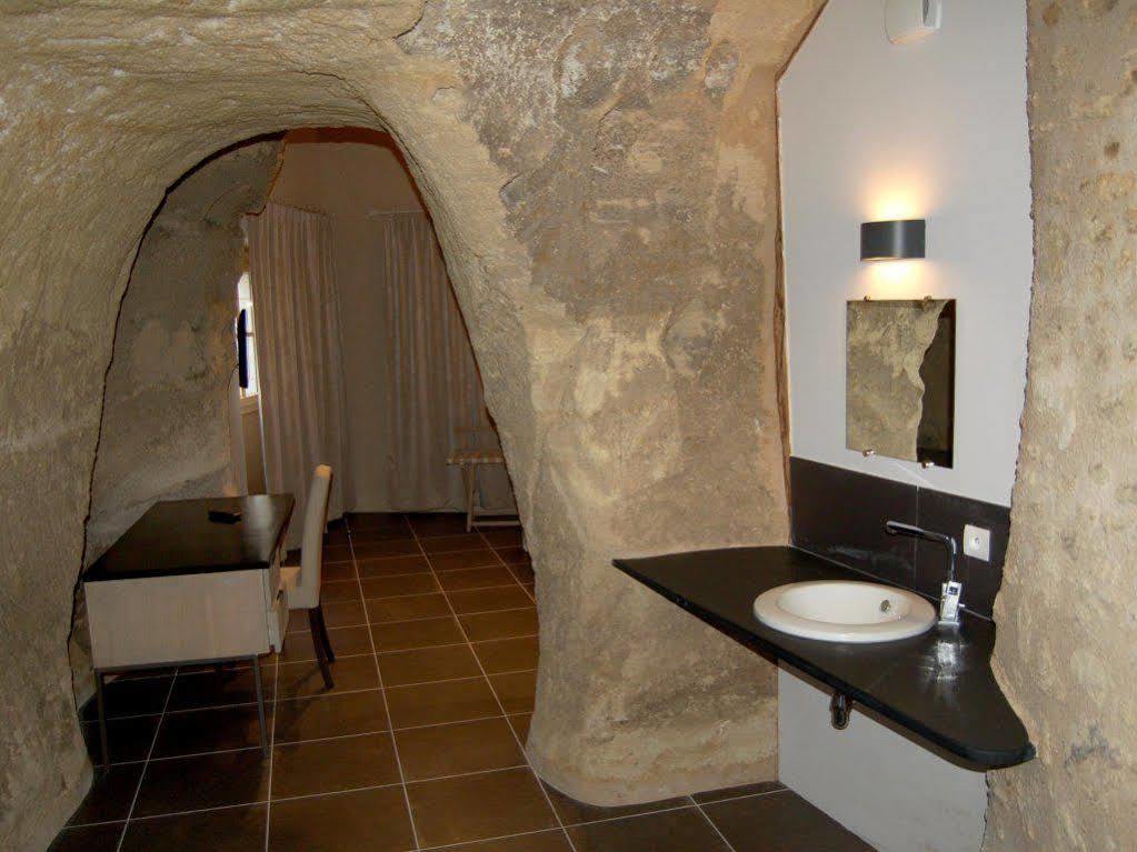 Rocaminori Hotel Louresse-Rochemenier Екстериор снимка